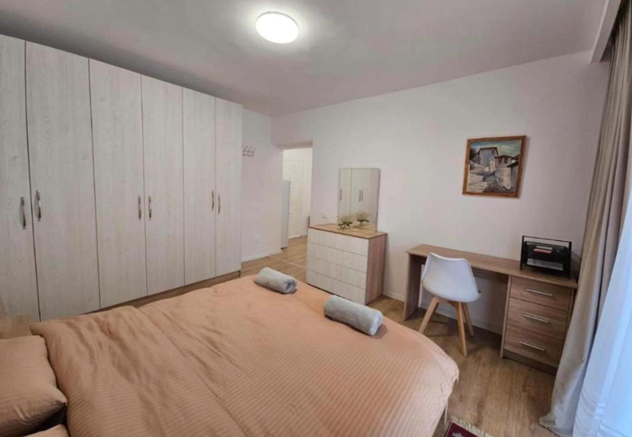 Kalpazo Myslym Shyri Tirana Exterior foto